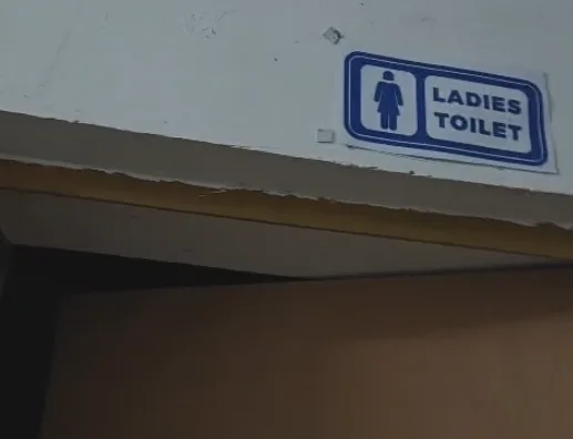 ladies toilet